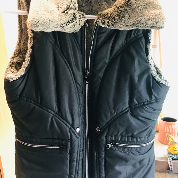 Reversible woman’s vest small - Picture 3 of 12